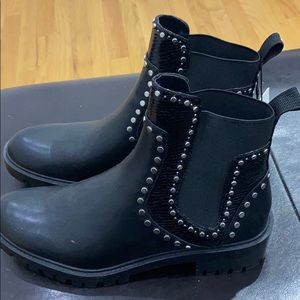 Zara brand new ankle boots